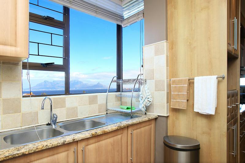 4 Bedroom Property for Sale in Bloubergstrand Western Cape